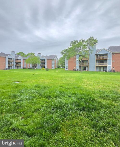 102-6604 Rapid Water Way, GLEN BURNIE, MD, 21060-2334 | Card Image
