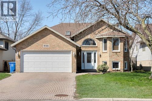 655 Michael Dr, Tecumseh, ON, N8N4N2 | Card Image