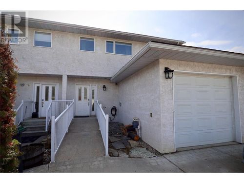 3-411 5th Ave S, Golden, BC, V0A1H2 | Card Image