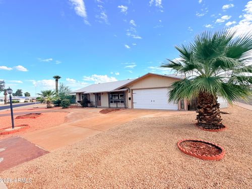 10656 W Connecticut Ave, Sun City, AZ, 85351-3827 | Card Image