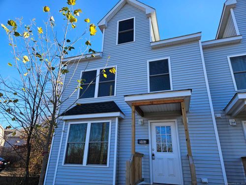a-98 Brookfield St, Hartford, CT, 06106-3517 | Card Image