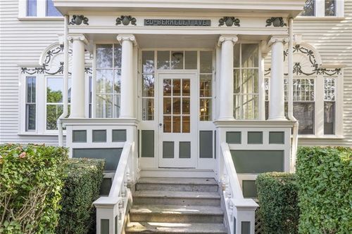 2-20 Berkeley Ave, Newport, RI, 02840-3599 | Card Image
