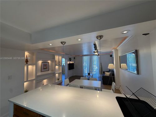 201-2903 Ne 163rd St, North Miami Beach, FL, 33160-4410 | Card Image