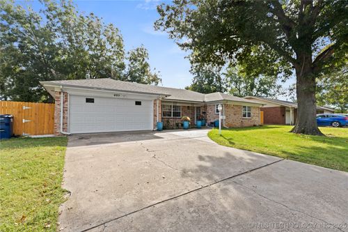 405 N B Ave, Cleveland, OK, 74020-3403 | Card Image