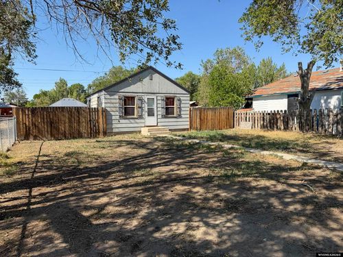 906 E Jackson Ave, Riverton, WY, 82501-3719 | Card Image