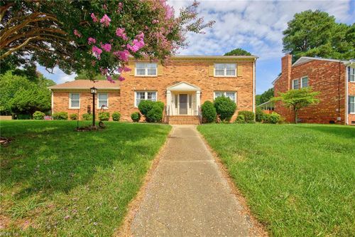 3316 Kindlewood Cres, Chesapeake, VA, 23321-5455 | Card Image