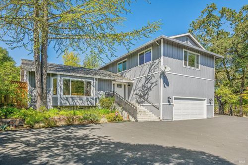 14072 Arnold Dr, Glen Ellen, CA, 95442-9476 | Card Image