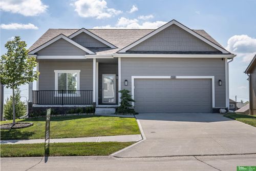 7310 N 167th St, Bennington, NE, 68007-2837 | Card Image