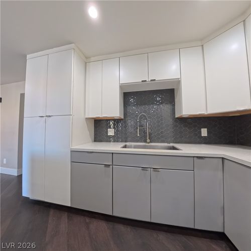 apt-202-2709 Beaver Creek Ct, Las Vegas, NV, 89117-1715 | Card Image