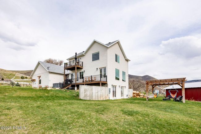 4611 S Cove Ln, Home with 3 bedrooms, 3 bathrooms and null parking in Daniel UT | Image 77