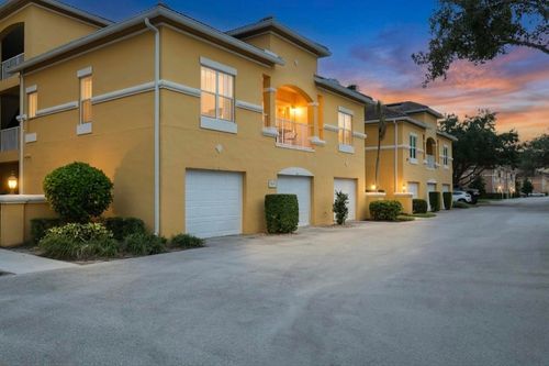 107-5015 Fairways Cir, VERO BEACH, FL, 32967-7382 | Card Image