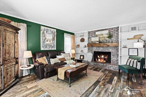 15024 Shadowood St, Monroe, MI, 48161-3720 | Card Image