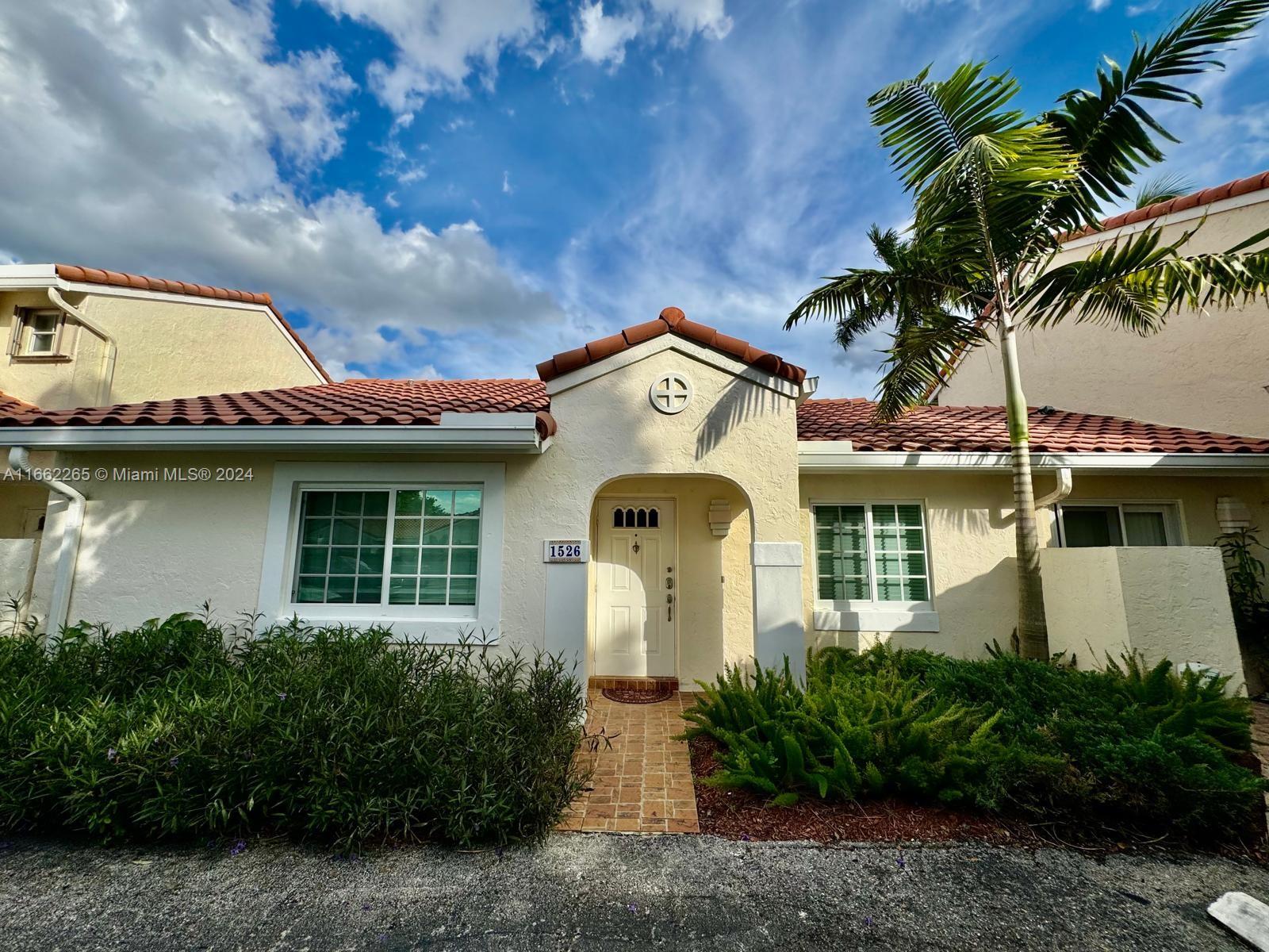 Springside Ter, Weston, FL 33326