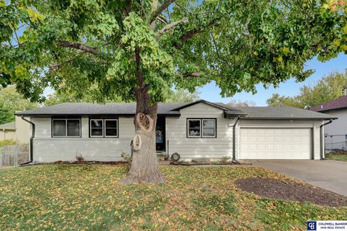 5247 Tipperary Trail, Lincoln, NE, 68512 | Card Image