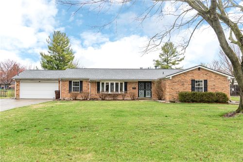 144 Matthews Ave, Enon, OH, 45323-1822 | Card Image
