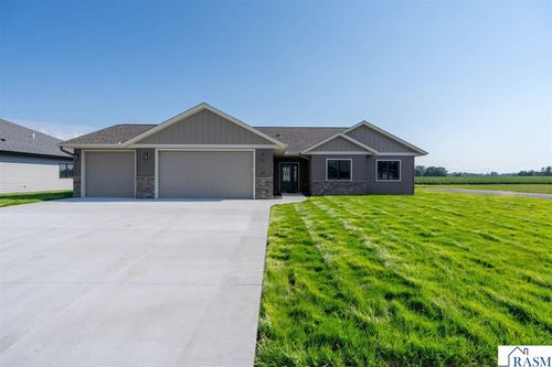 57 Evergreen Ln, Madison Lake, MN, 56063-1017 | Card Image