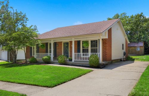 3465 Colonnade Dr, Lexington, KY, 40515-7810 | Card Image