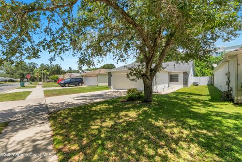 3004 Winchester Dr, Cocoa, FL, 32926-5869 | Card Image