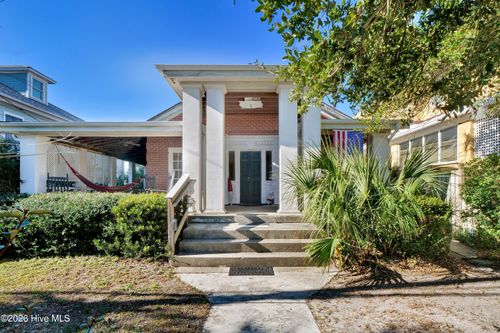 532 Waynick Blvd, Wrightsville Beach, NC, 28480-2109 | Card Image