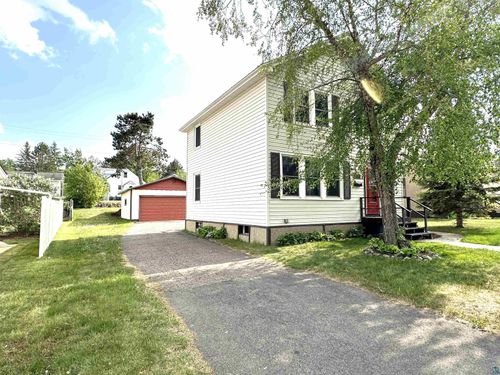 638 E James St, Ely, MN, 55731-1534 | Card Image