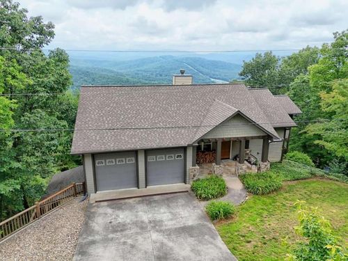 990 Hickory Nut Mountain Rd, Lakemont, GA, 30552 | Card Image
