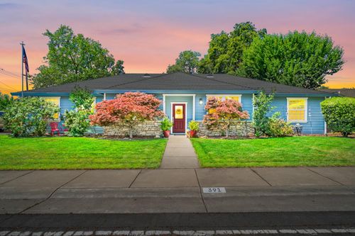 391 1st St, Lincoln, CA, 95648-2204 | Card Image