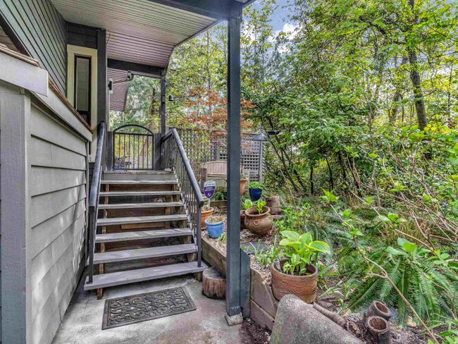 7436 Newcastle Court, Townhouse with 3 bedrooms, 2 bathrooms and 2 parking in Vancouver BC | Image 6