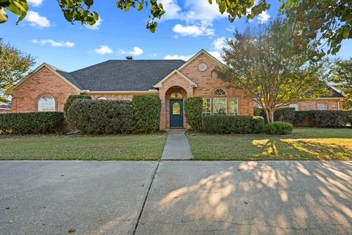 1200 E Remington Park Dr, Terrell, TX, 75160-0841 | Card Image