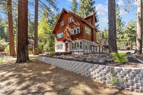 681 Bridger Ct, Incline Village, NV, 89451-8611 | Card Image