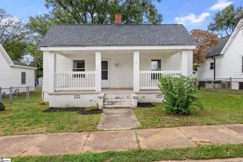 7 Welch St, Greenville, SC, 29605-4409 | Card Image
