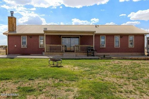 529 S Foothills Blvd, Taylor, AZ, 85939-2400 | Card Image