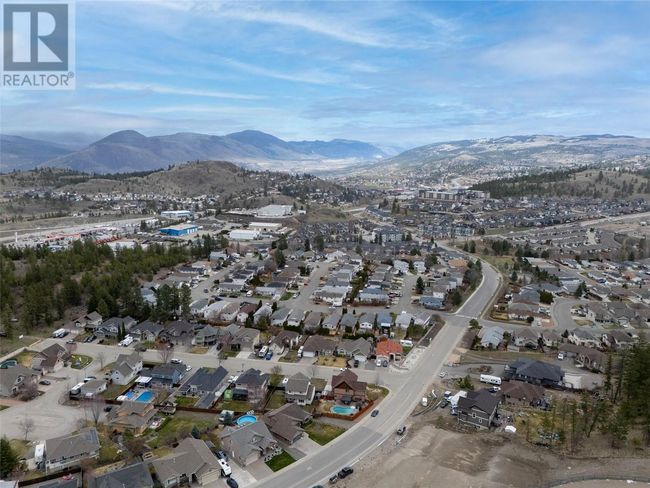 2022 Hugh Allan Dr, House other with 6 bedrooms, 3 bathrooms and 6 parking in Kamloops BC | Image 41