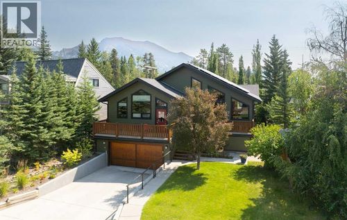 1712 11 Ave, Canmore, AB, T1W1V2 | Card Image