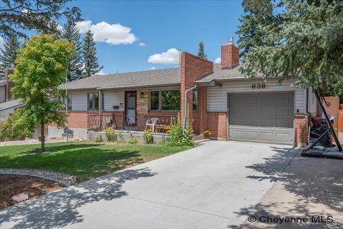 638 Hirst St, Cheyenne, WY, 82009-2510 | Card Image