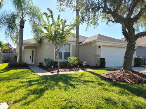 913 Lake Berkley Dr, KISSIMMEE, FL, 34746-6120 | Card Image