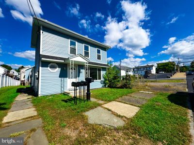 305 Willow St, Home with 0 bedrooms, 0 bathrooms and null parking in Scranton PA | Image 2