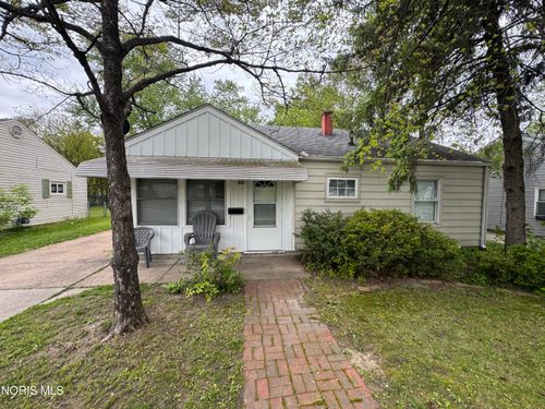 424 Southview Dr, Toledo, OH, 43609-1619 | Card Image