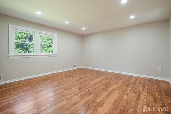 34 Hershey Rd, House other with 4 bedrooms, 3 bathrooms and null parking in East Brunswick NJ | Image 14