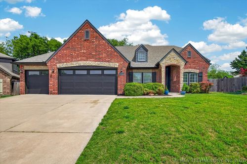 2316 Jefferson Rd, Bartlesville, OK, 74006-6543 | Card Image
