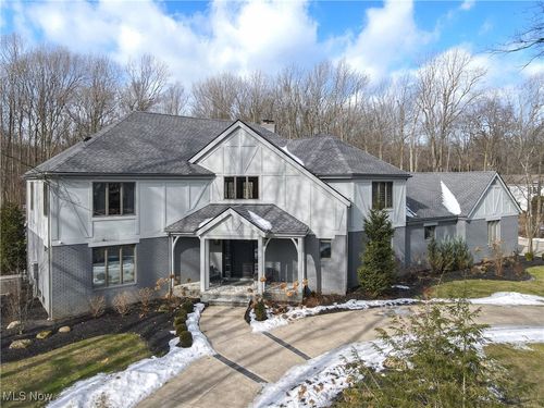 1800 Chartley Road, Gates Mills, OH, 44040 | Card Image