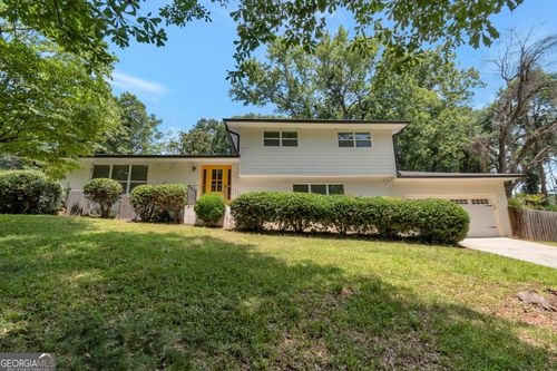 3102 Edgewater Dr, Gainesville, GA, 30501-1434 | Card Image