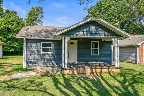 1519 S Thelma Ave, Springfield, MO, 65807-1377 | Card Image