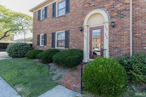 200 Hampton Drive, Evansville, IN, 47715 | Card Image
