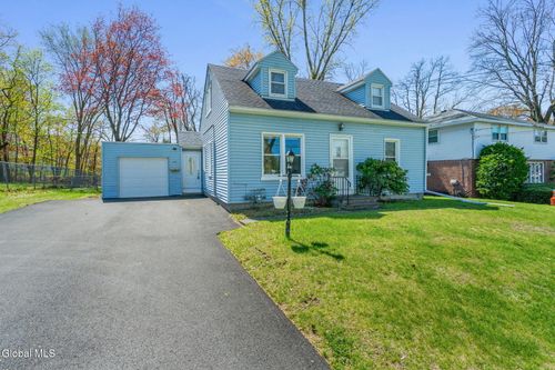 234 Osborne Road, Colonie, NY, 12205 | Card Image