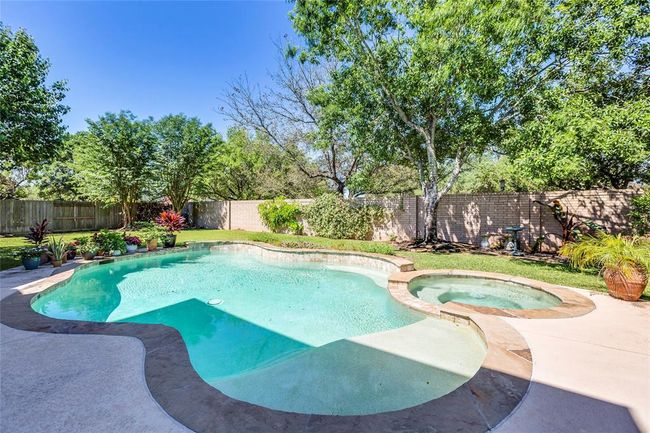 Enjoy entertaining in this 2015 pool & spa, no back neighbors | Image 4