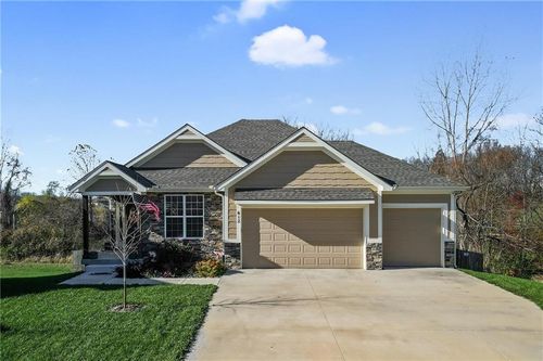 612 Caitlin Court, Excelsior Springs, MO, 64024 | Card Image