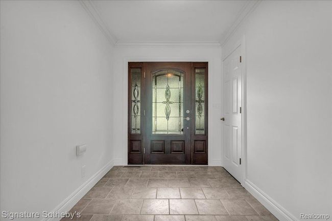 Foyer | Image 6
