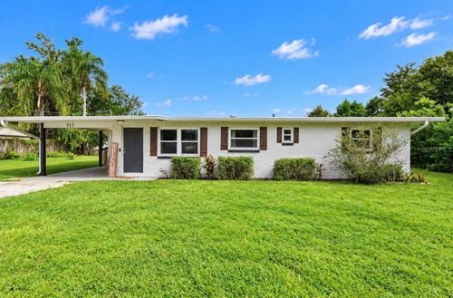 717 W Deer Lake Dr, LUTZ, FL, 33548-7201 | Card Image