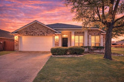 1369 Royal Oaks Dr, Frisco, TX, 75036-7709 | Card Image
