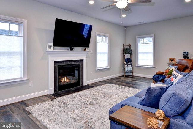 320 12 Th St, House other with 3 bedrooms, 2 bathrooms and null parking in West Point VA | Image 7